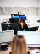 vue ensemble travail bureau