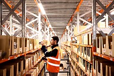 man scaning picking in warehousing