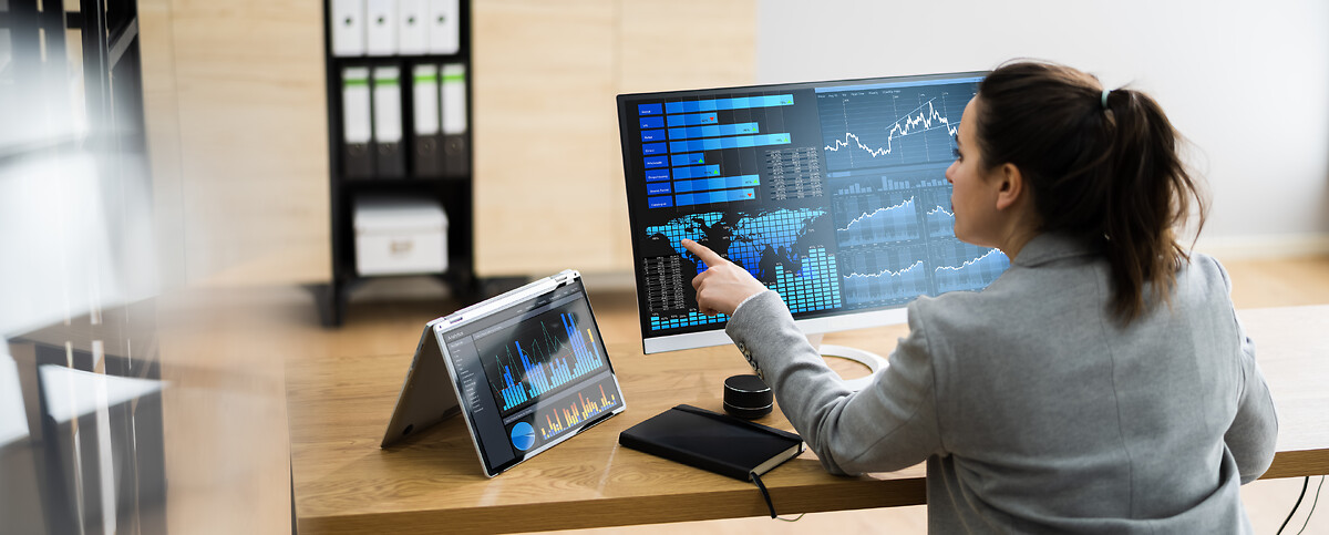 woman forecasting sales logistics