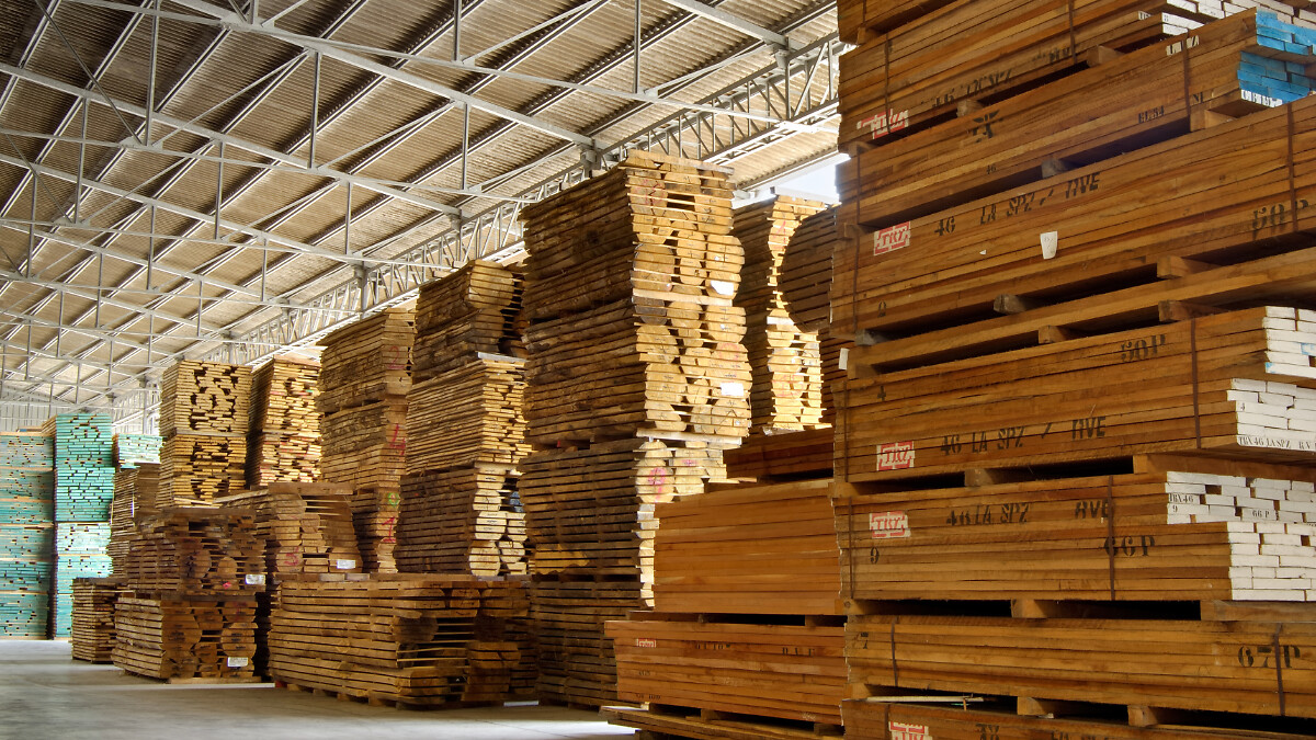 Customs-Corner---Section-232-wood-products