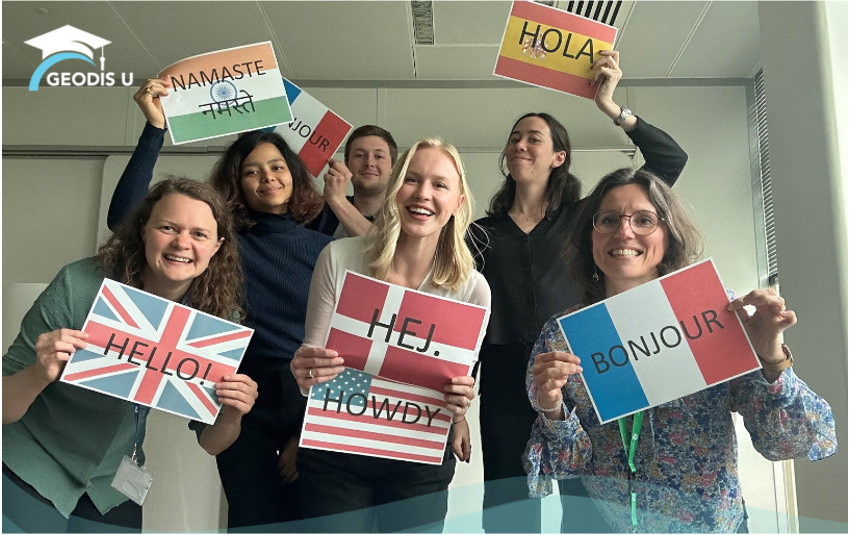 International-women-workers-in-GEODIS-office