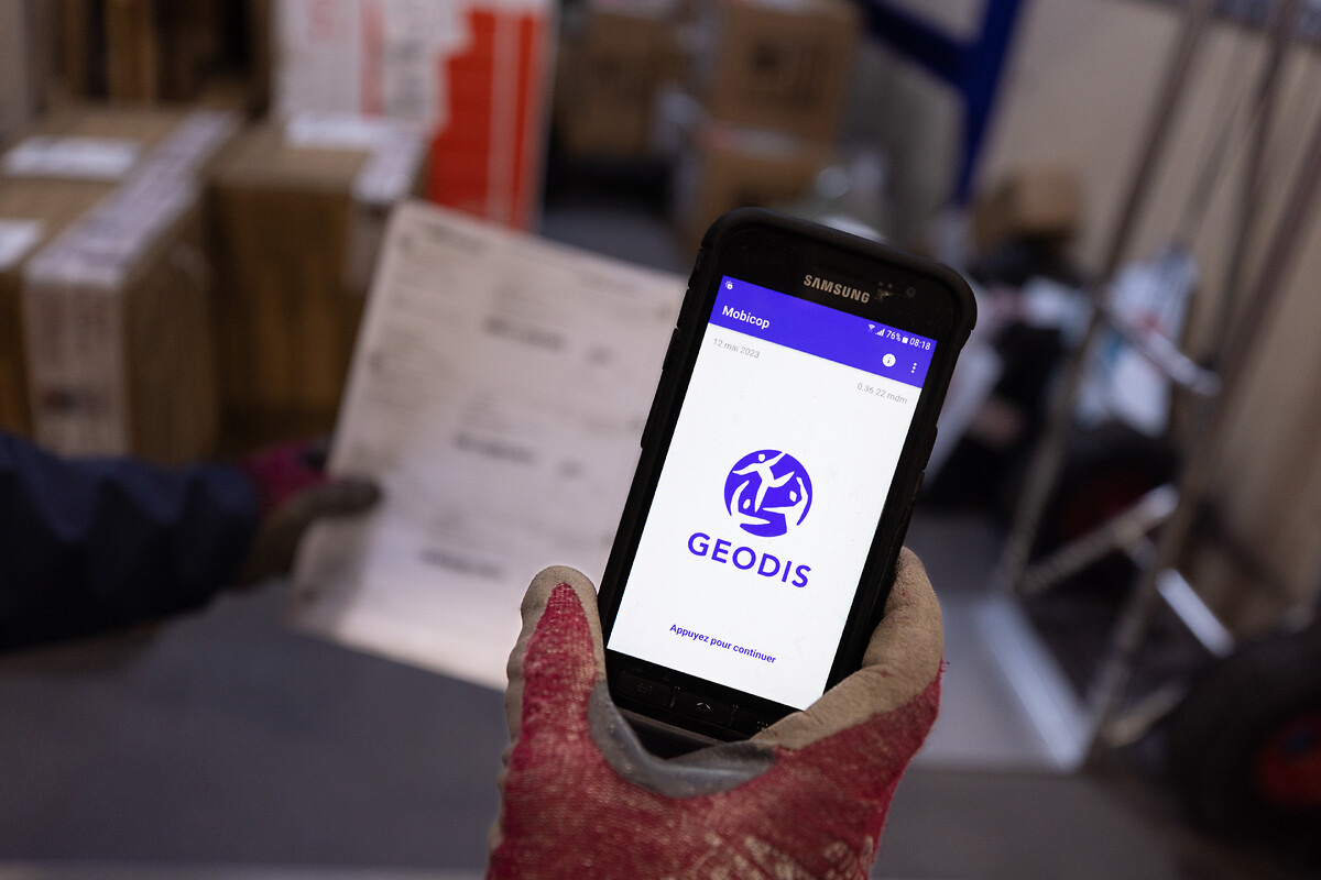 Air Freight Monitoring