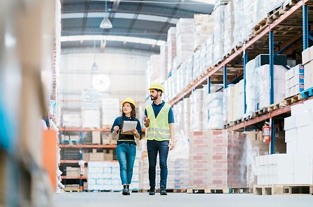 warehouse_people_logistics_checking_inventory