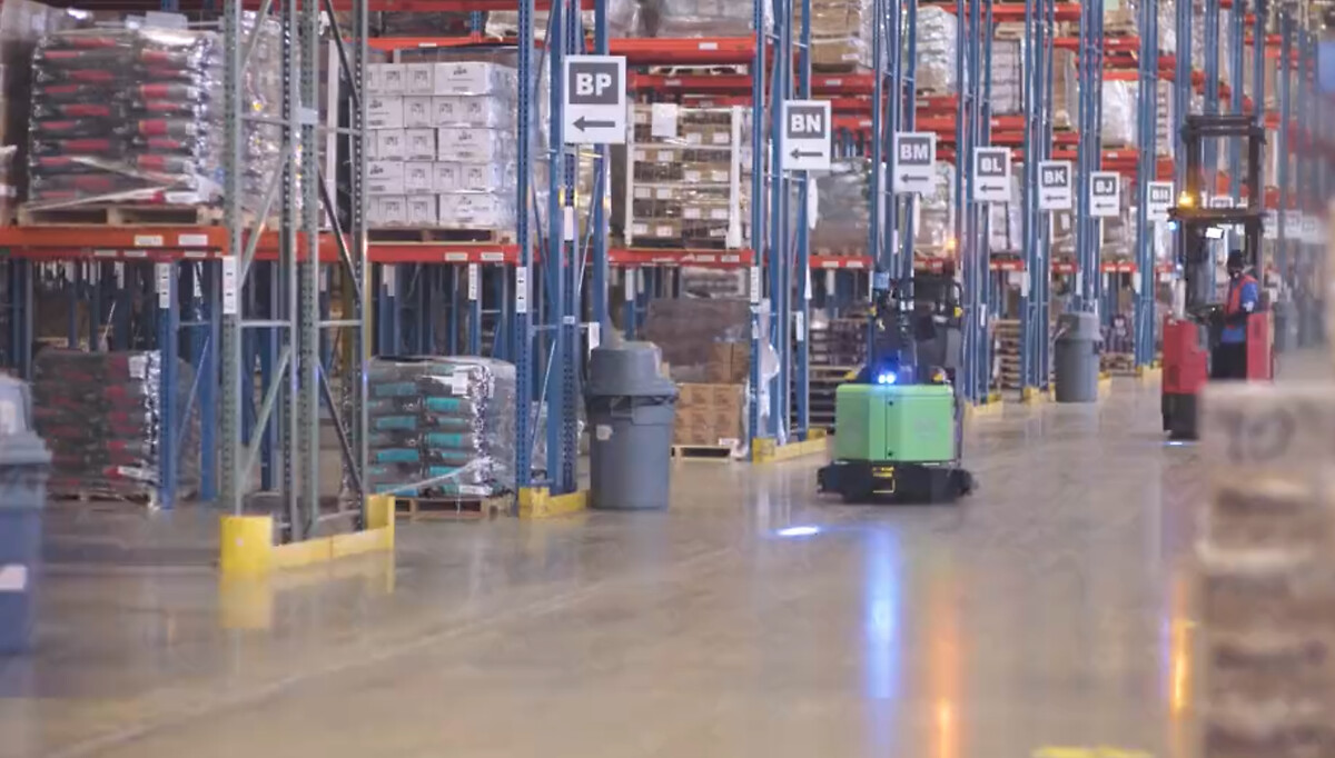 VECNA Robots in warehouses